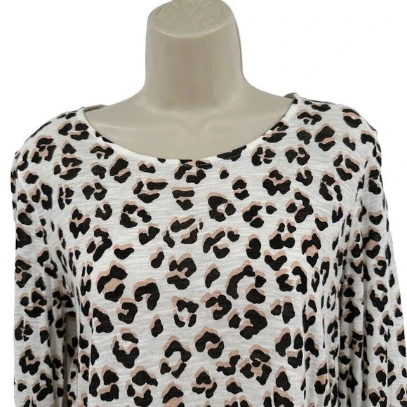 Lucky Brand T-Shirt XS Women's White Pink Multi Animal Print Peplum Long Sleeve - Picture 2 of 8